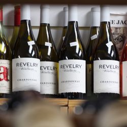 Dupont Grocery Inc-Union 76 - Vast selection of Chardonnay, Wine, and More.