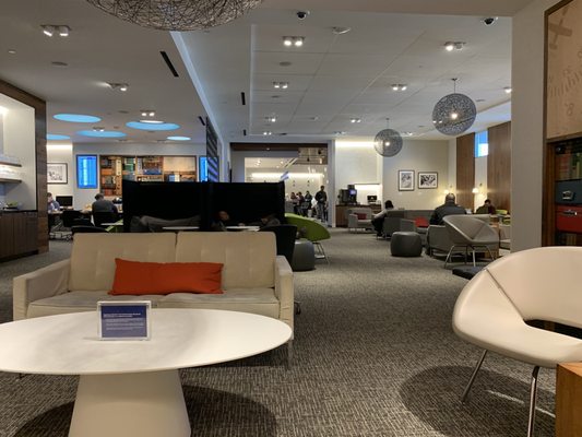 American Express Centurion Lounge 327 Photos 134 Reviews Airport Lounges 2800 N Terminal Rd Iah Airport Area Houston Tx Yelp