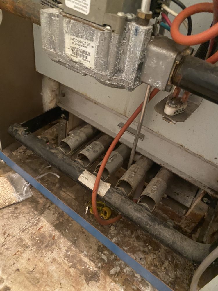 Slide of Webby's Heating & Air