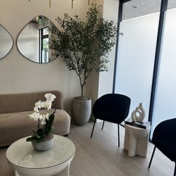 Skin Elevé - Waiting room