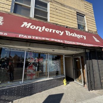 Monterrey Bakery - Bakeries Near Me - Chicago, Illinois