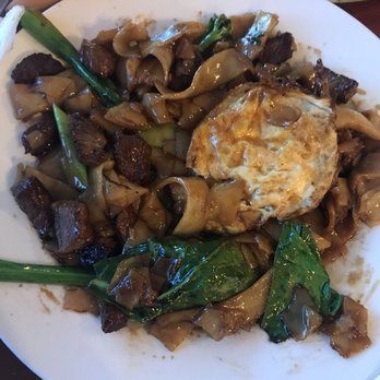 Duck N Good Food Place - Pad See Ew - Asian Fusion Near Me - Hickory, North Carolina