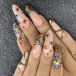 Plushy Polish Nails & Spa