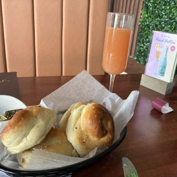 Luigi's Italian Restaurant - Rolls and Bellini - Italian Near Me - Owasso, Oklahoma Luigi's Italian Restaurant - Rolls and Bellini - Italian Near Me - Owasso, Oklahoma