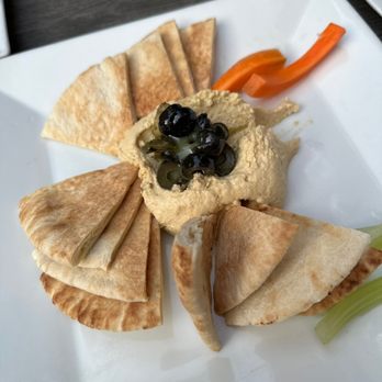 The District - Homemade Hummus and Pita Lunch - Gastropubs Near Me - New York, New York