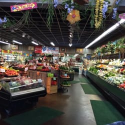 Corner Market - The fresh produce section, with Earthbound Farms organic salad mix