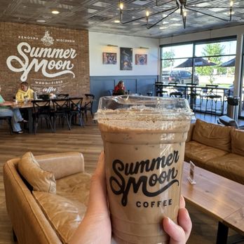 Summer Moon Coffee - Toasted S'mores Latte - Coffee & Tea Near Me - Kenosha, Wisconsin Summer Moon Coffee - Toasted S'mores Latte - Coffee & Tea Near Me - Kenosha, Wisconsin