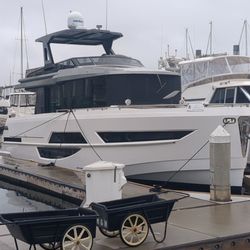 King Harbor Yacht Club