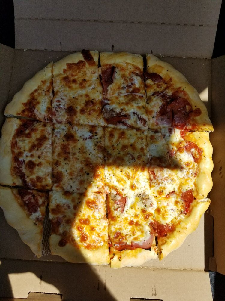 OLD TOWN PIZZA CLOSED Updated May 2024 13 Photos & 27 Reviews 853 S Randall Rd, Elgin