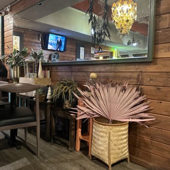 Vim Thai Restaurant - Thai Near Me - Medford, Oregon