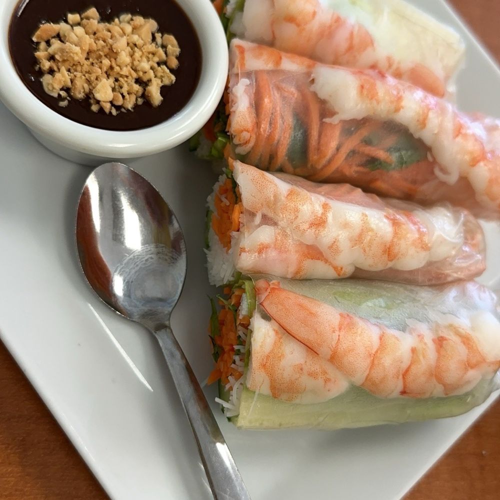 Malai Thai Kitchen - shrimp summer rolls - Thai Near Me - Wahiawa, Hawaii