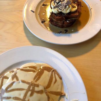 The Bongo Room - Pumpkin Pancakes OLO Chocolate Tower French Toast - New American Near Me - Chicago, Illinois