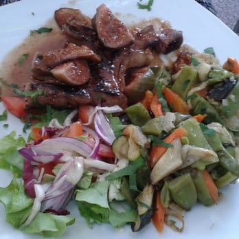 Pub Concorde - Magret de canard, figues - Restaurants Near Me - Bastia, 2B Pub Concorde - Magret de canard, figues - Restaurants Near Me - Bastia, 2B
