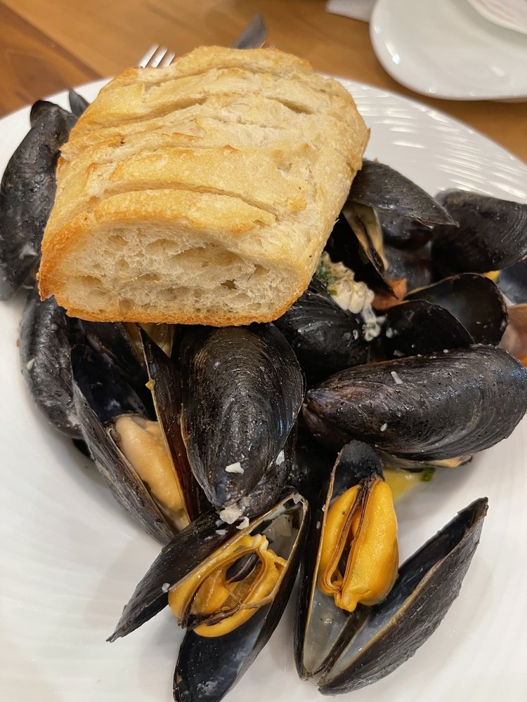 THE GOURMET AT KENILWORTH 86 Photos & 41 Reviews 800 Kenilworth Dr, Towson, Maryland