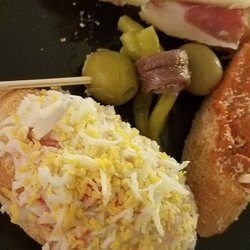 Ikatz - Tapas.. quick eats