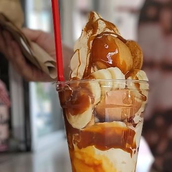 Frosty Cone - Banana Foster Parfait - Ice Cream & Frozen Yogurt Near Me - Elizabeth, Pennsylvania