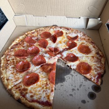 Metro Pie Pizza - Pizza Near Me - Lakewood, Colorado Metro Pie Pizza - Pizza Near Me - Lakewood, Colorado