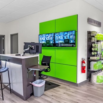 Extra Space Storage - Security Screens - Self Storage Near Me - Ferndale, Michigan