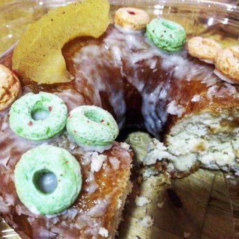 Fat Doughnut - Apple glazed doughnut with cheerios, breakfast and dessert combined!! - Donuts Near Me - Brooklyn, New York