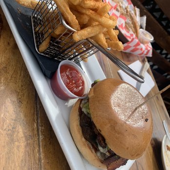 Queens Bully - Corona Burger - Gastropubs Near Me - Forest Hills, New York Queens Bully - Corona Burger - Gastropubs Near Me - Forest Hills, New York