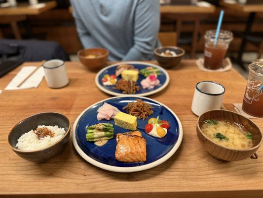 OKONOMI / YUJI Ramen Manhattan by null