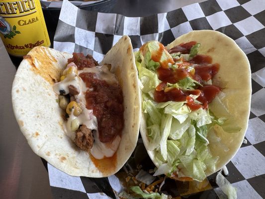 Tinga Tacos by null