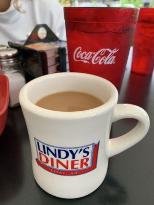 Lindy's Diner by null