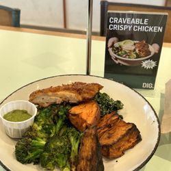Dig Inn - Crispy Chicken Caesar Salad