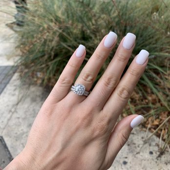 Divine Nail Bar - LOVED my nails!!! - Nail Salons Near Me - Dallas, Texas