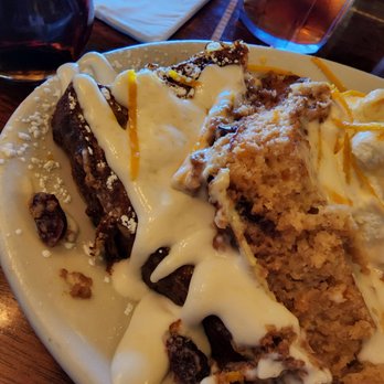 Frank's Diner - Supposed to be french toast in there...One slice burnt, one slice with raw batter that slimed off with a fork. - Diners Near Me - Spokane, Washington