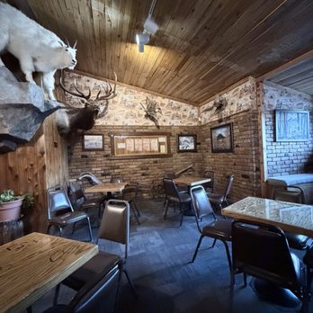 Rusty's Ranch House - Steakhouses Near Me - Cedar City, Utah