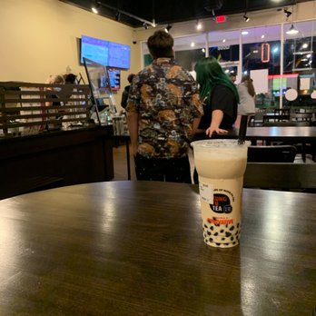 Kung Fu Tea - Super busy! And still following CDC guidelines. Best boba! - Coffee & Tea Near Me - Orlando, Florida