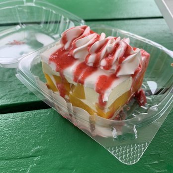 Mark's Place - Peaches and strawberry with a crust at the bottom DELICIOUS - Hawaiian Near Me - Lihue, Hawaii Mark's Place - Peaches and strawberry with a crust at the bottom DELICIOUS - Hawaiian Near Me - Lihue, Hawaii