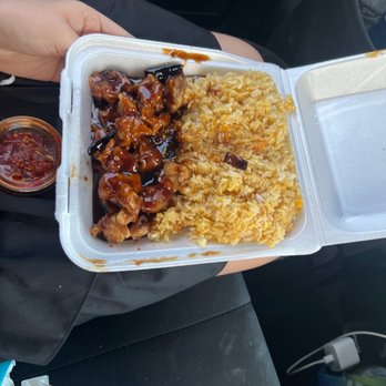 Eggroll Street - Asian Fusion Near Me - Tulsa, Oklahoma