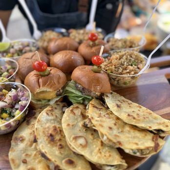 Pirana - Sampler platter. Wagu sliders, mushroom tacos, shrimp ceviche, seafood fried rice - Caterers Near Me - Corona, California