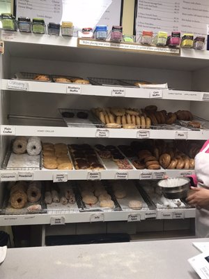 Linda's Donuts by null