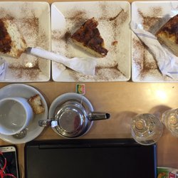 Deli's Tea House