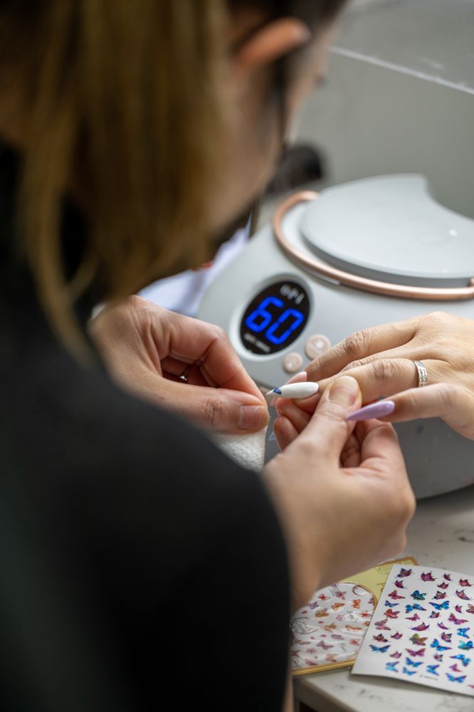 REGAL NAILS, SALON & SPA Updated September 2024 11 Reviews 1400