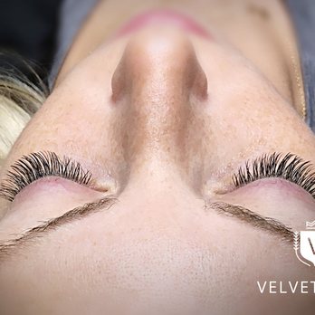 Velvet Lash - Classic Full Set - Eyelash Service Near Me
