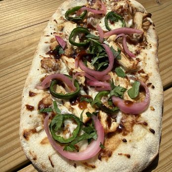 The Treehouse - Bbq chicken Pinsa pizza - New American Near Me - McMinnville, Tennessee The Treehouse - Bbq chicken Pinsa pizza - New American Near Me - McMinnville, Tennessee