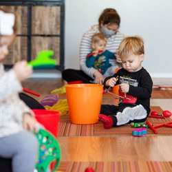 Merry Music Makers - Explore instruments and sing along in Music Together class!