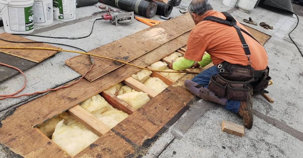 Slide of Mario's Roofing Services