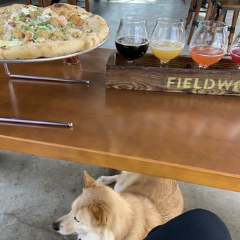 Fieldwork Brewing - Bare knuckle pizza and flight - Pizza Near Me - San Leandro, California