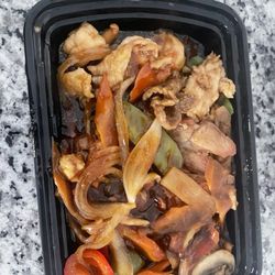 Jade's Chinese Restaurant - Mongolian Chicken