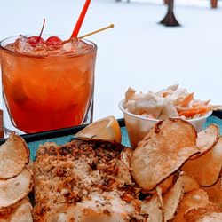 Ravina Bay Bar & Grill - Friday Fish Fry