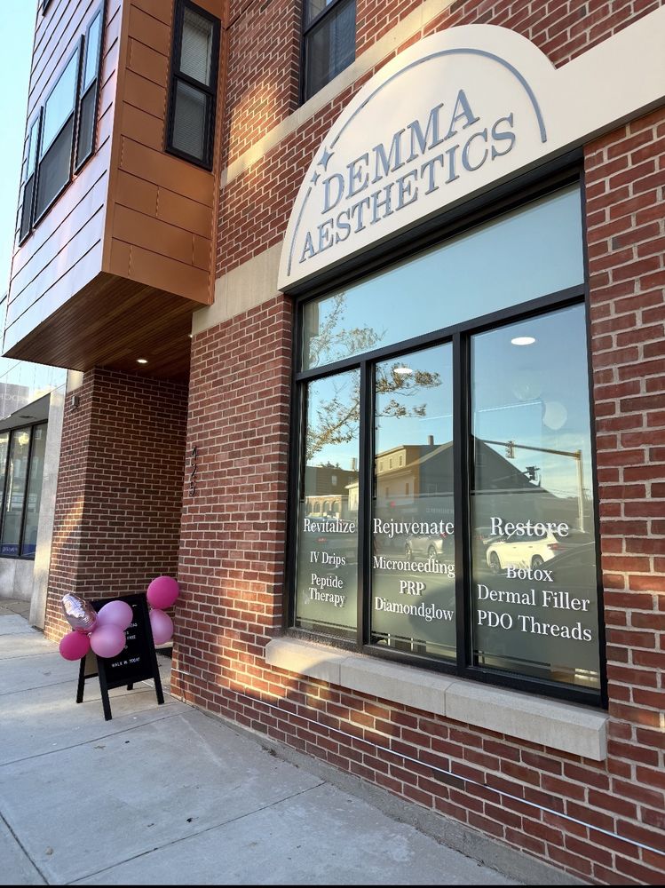 Demma Aesthetics Logo