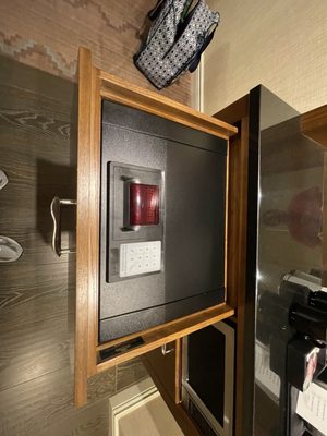 Little America Hotel by null