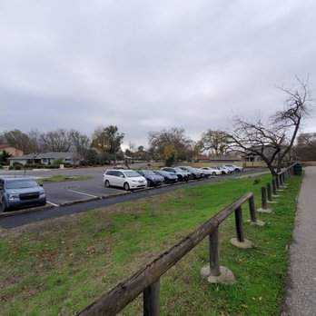 Los Alamitos Creek Trail - Parking lot at Pfeiffer Park - Hiking Near Me - San Jose, California Los Alamitos Creek Trail - Parking lot at Pfeiffer Park - Hiking Near Me - San Jose, California