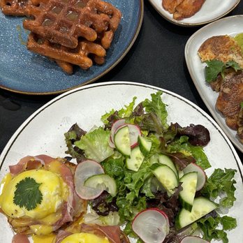 Vale’s Kafe & Kitchen - Prosciutto Benedict Winter Waffles Bacon Truffle smashed potatoes - Cafes Near Me - Union City, New Jersey Vale’s Kafe & Kitchen - Prosciutto Benedict Winter Waffles Bacon Truffle smashed potatoes - Cafes Near Me - Union City, New Jersey
