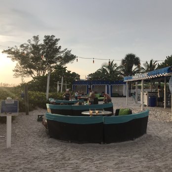 Sandbar Beach Bar - Sandbar Beach Bar, Rumfish Beach Resort, Tradewinds Island Resort's, St Pete Beach - Bars Near Me - St. Pete Beach, Florida Sandbar Beach Bar - Sandbar Beach Bar, Rumfish Beach Resort, Tradewinds Island Resort's, St Pete Beach - Bars Near Me - St. Pete Beach, Florida